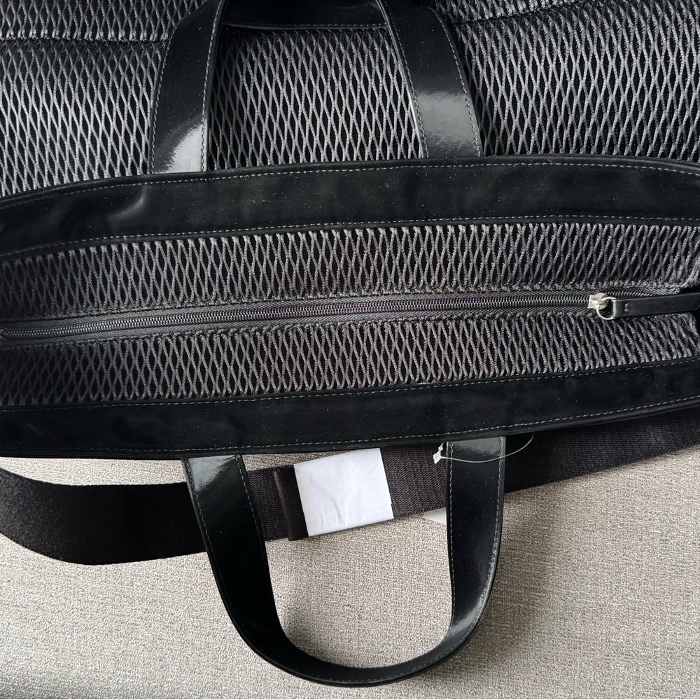 Victoria Secret Tote - Picture 4 of 7